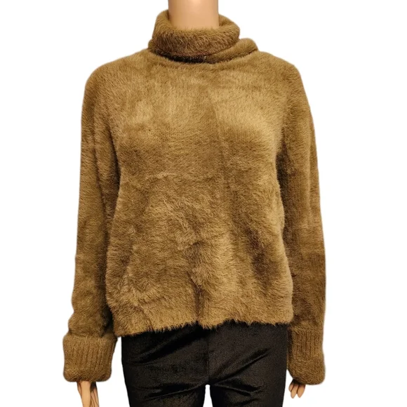 Nasty Gal Green Fuzzy Crop Turtleneck Sweater L - Picture 3 of 13